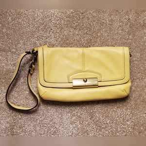 💛 Yellow Coach clutch wristlet